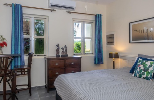 Kralendijk Condo | Caribbean Sun 109, charming, quiet and near the ocean