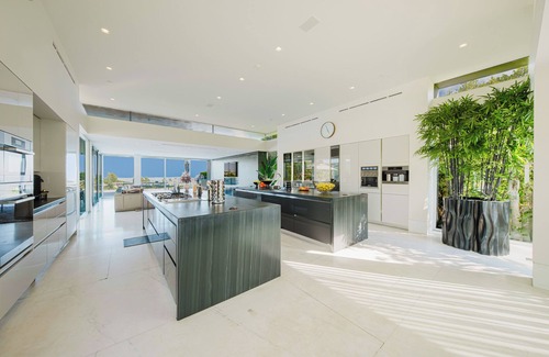 Trousdale Estates House | Carla Ridge View - Modern Contemporary Compound by Award Winning Architect