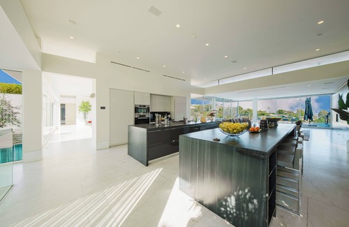 Trousdale Estates House | Carla Ridge View - Modern Contemporary Compound by Award Winning Architect