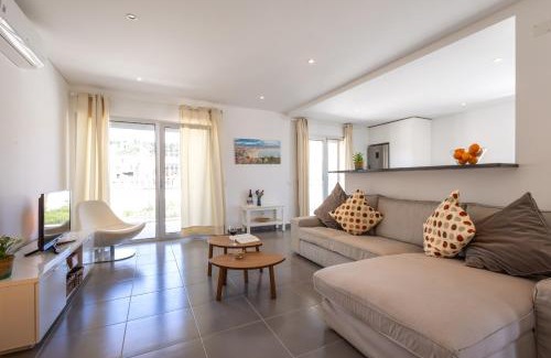 Sao Martinho do Porto Apartment | Carmona A T2 - By Smarthomes