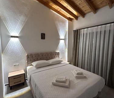 Ayvalik Hotel | Carnaby Butik Otel Küçükköy