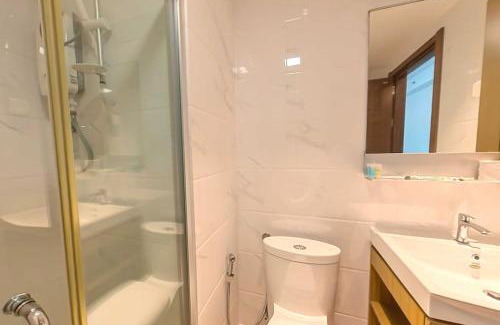 Gelang Patah Apartment | Carnelian Tower Hotel at Forestcity 4110 with WIFI