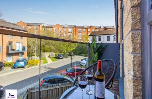 Wakefield Apartment | Carnforth by Alt-Stay Accommodation - 2 Bed House Ideal For Workforces & Relocations - Weekly & Monthly Rates Available