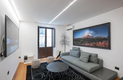 Borgo-Sanzio Apartment | Caronda House Design free parking & terrazzo