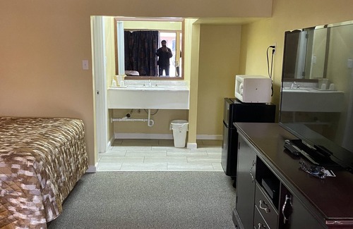 Central City Hotel | Caronoda Motel