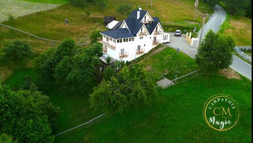 Moieciu Cabin | Carpathia Magic -adults only