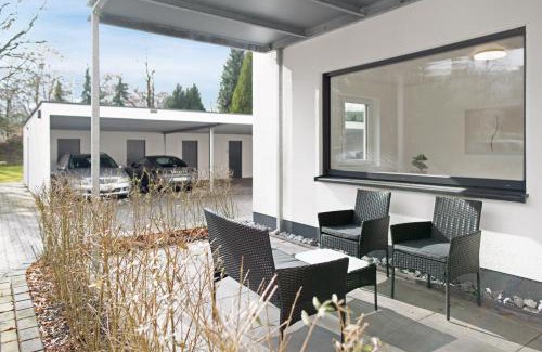 Leverkusen Apartment | Carport A3 CGN & DUS Barrierefrei