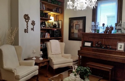 Canal Winchester House | Carraway Guest House