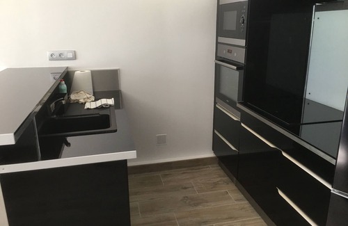 Le Grand Large Apartment | Carrera T2 F2 crossing 3 faces on the Seafront of Canet Sud. Free parking.