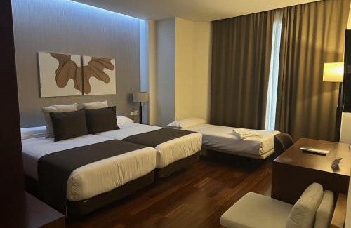 Ourense Hotel | Carris Cardenal Quevedo