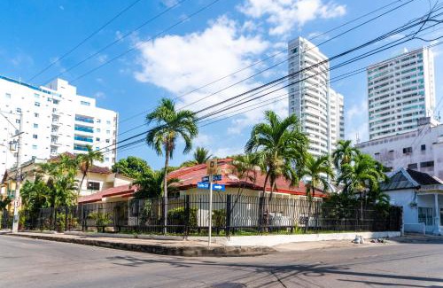 Chino House | Cartagena Classics - Omega House
