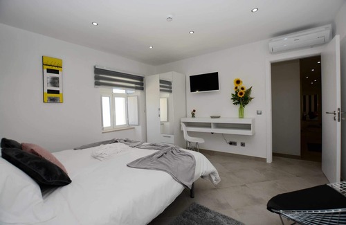 Poco Partido Hotel | Carvoeiro B&B and S.P.A Suite 1