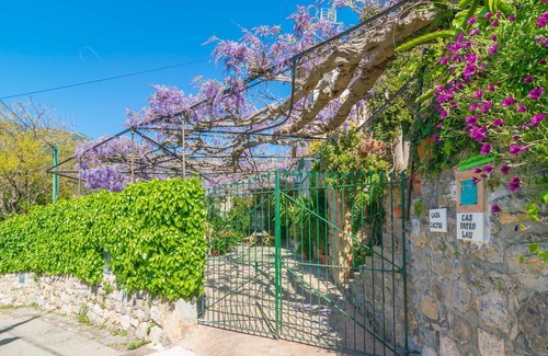 Biniaraix Villa | CAS PATRO LAU BIS - Villa with private pool in Biniaraix (Fornalutx). Free WiFi