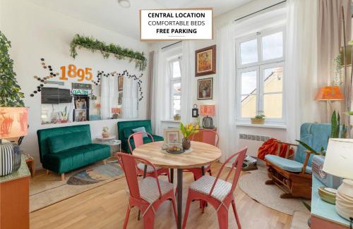 Zalec Apartment | Casa 1895-Charming Old Town Studio near Beer Fountain Žalec
