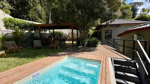Teresopolis House | Casa 23 Floresta Boa Vista - 4 Suítes e Piscina Aquecida em Meio à Natureza