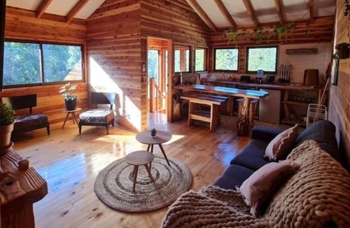 Pucon Cabin | Casa 3 - Muy acogedora y a orilla del río - Pucón