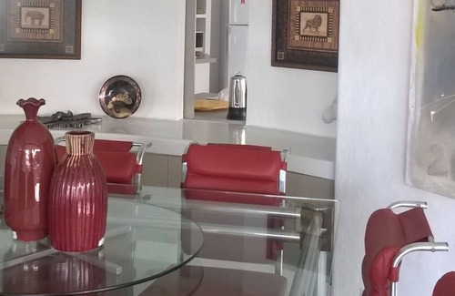 Jardim Acapulco House | Casa Acapulco Garden - Mediterranean Style, 7 suites, pool, barbecue ...