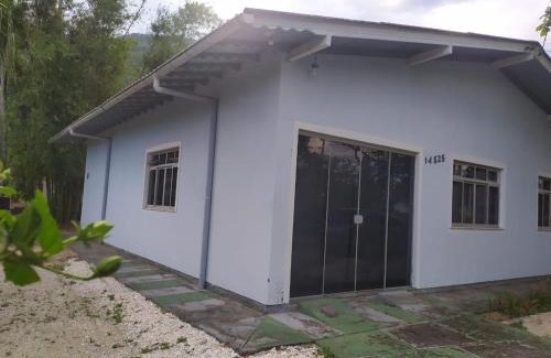 Caiacanga House | Casa aconchegante Ribeirão da Ilha
