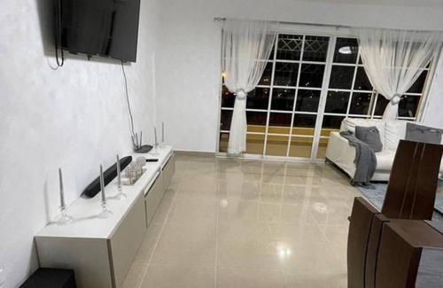 Santo Domingo Este Condo | CASA AGOGEDORA !A 5 MIN. DEL AEROPUERTO