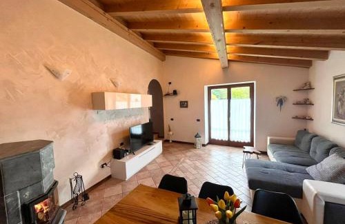 Bolognano-Vignole Ski Chalet | Casa Al Castagneto