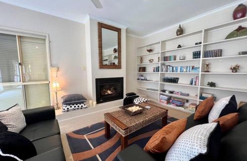 Montville House | *Casa Al Lago*
