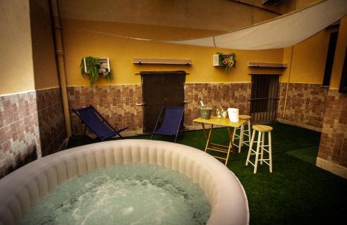 Palermo Apartment | Casa Alagna - La Casetta al Mare con Idromassaggio