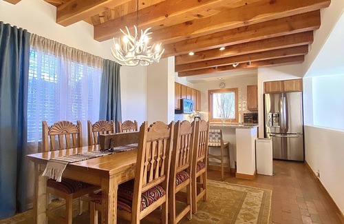 Nambe Pueblo Condo | Casa Alta Vista - private, quiet, glorious views, 7mi to town