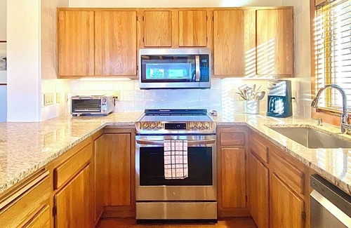 Nambe Pueblo Condo | Casa Alta Vista - private, quiet, glorious views, 7mi to town