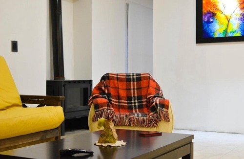 San Rafael House | Casa Alto Las Paredes