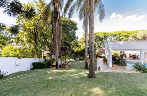 Seminario Villa | Casa alto padrão com piscina
