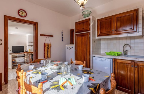 Abbazia Apartment | Casa Antoinette by Interhome