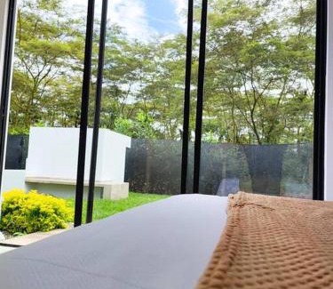Acacias House | Casa Arbórea - Casa Campestre con piscina