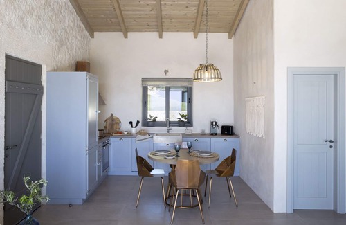 Plateies Villa | Casa Assisi with private pool & sea view