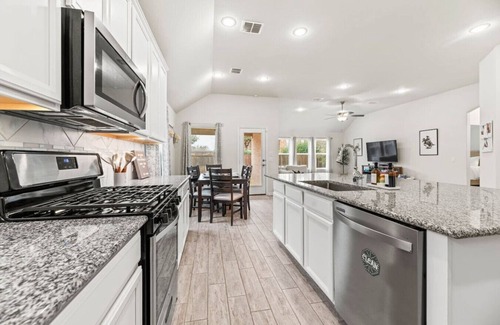 Fossil Creek House | Casa at Fossil Creek | 3BD, Office, Game Area