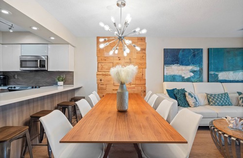 Key Largo House | CASA AZUL Key Largo Vacation Rental! Free Golf Cart, Kayaks,Pools,Beach, 2 Kings