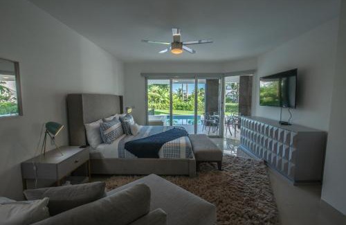 Puerto Juarez Apartment | Casa Azul With Private Pool Condo