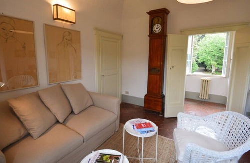 Calci Apartment | Casa Azzurro - Agriturismo Rosselmini | Historic residence in Tuscany