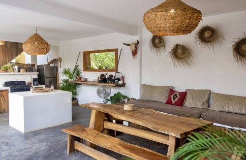 Brisas de Zicatela House | Casa Baba La Punta Zicatela