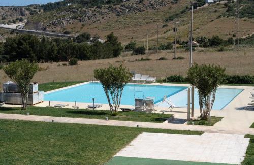 Macari House | Casa Bambù con piscina a Macari