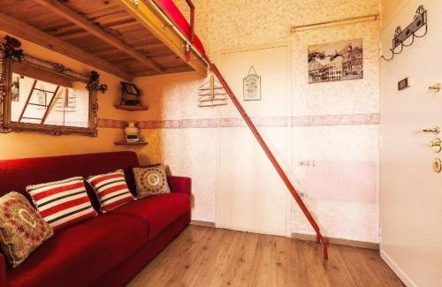 EUR House | Casa Bella B&B 2 Unità - Una con bagno privato oppure camera con bagno condiviso