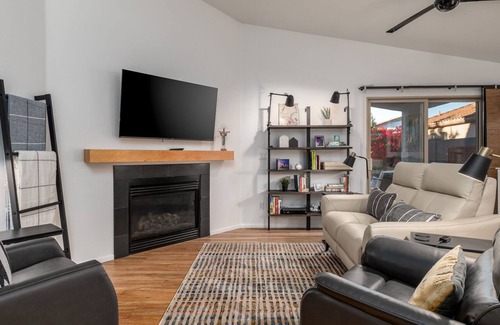 Rancho De Oro House | Casa Bella is a bright & modern desert retreat with wheelchair & walker access.