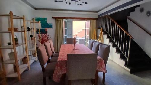 Mendoza City Center House | CASA CENTRICA EN LA CIUDAD DEL BUEN VlNO - HASTA 8 PERSONAS