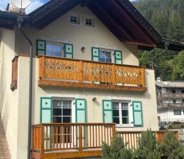 Canazei Apartment | Casa Cesarina by AMA Val di Fassa