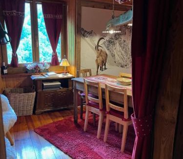 Introd Apartment | Casa Chevrere
