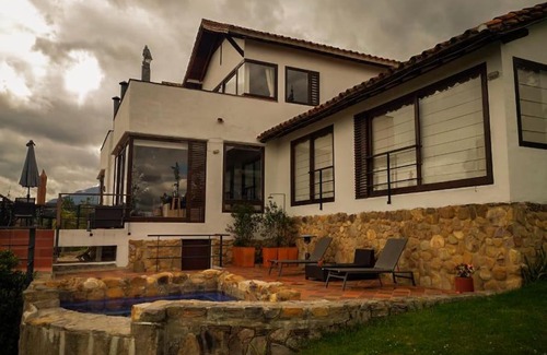 Villa de Leyva House | casa colores de la montaña