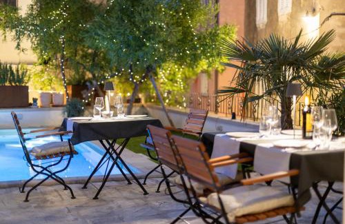 Makarska Old Town House | Casa Columba - 4 Star Design Boutique Hotel with Outdoor Pool & Private Garden