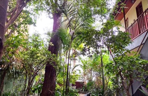 Santa Teresa Villa | Casa com amplo quintal, a paz ao lado do Centro