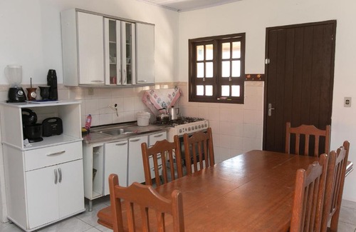 Cidreira House | Casa com churrasqueira prox a Praia de Cidreira RS