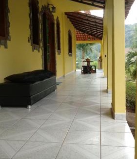 Vitor Hugo House | Casa com Flores