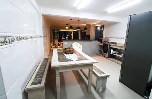 Rasa House | Casa com piscina e churrasqueira em Búzios/RJ